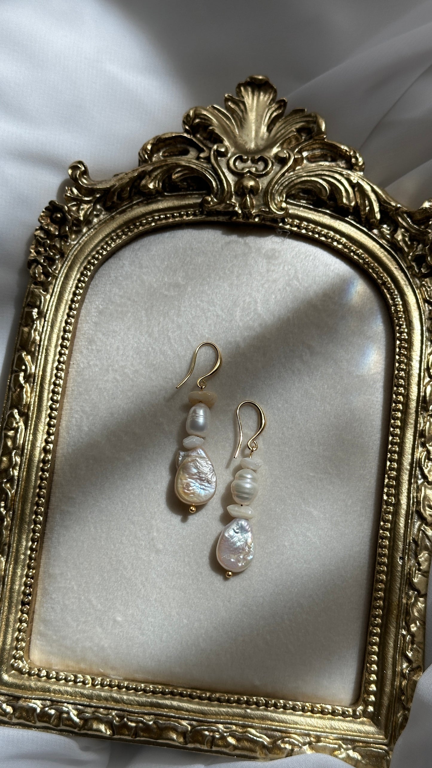 Zeyne French Hook Earrings
