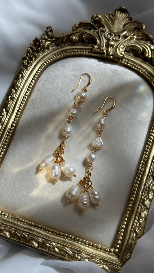 Alaia Droplet Pearl Earrings