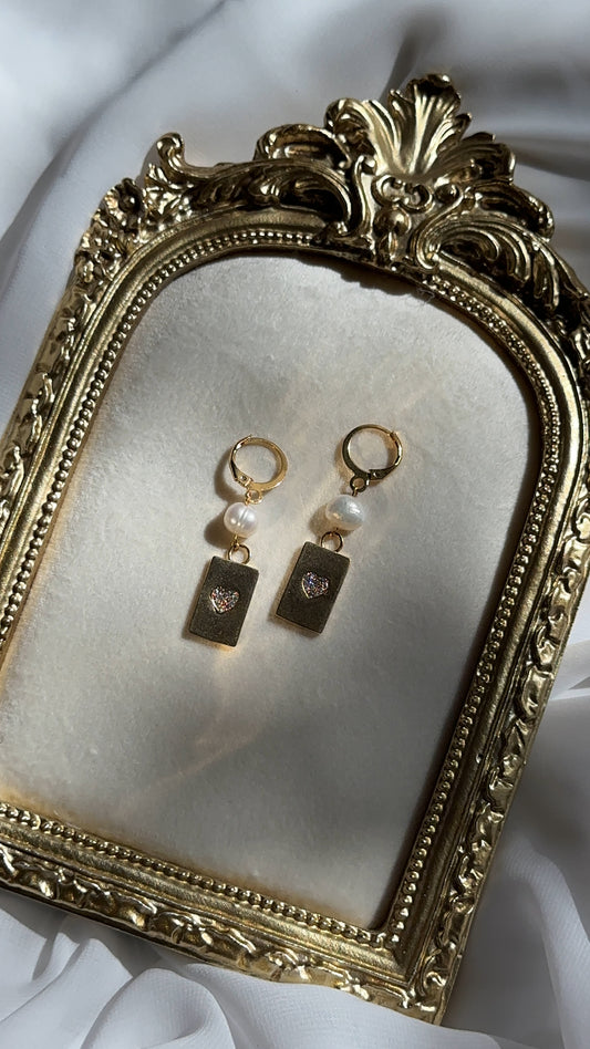 Leya Heart Pearl Earrings